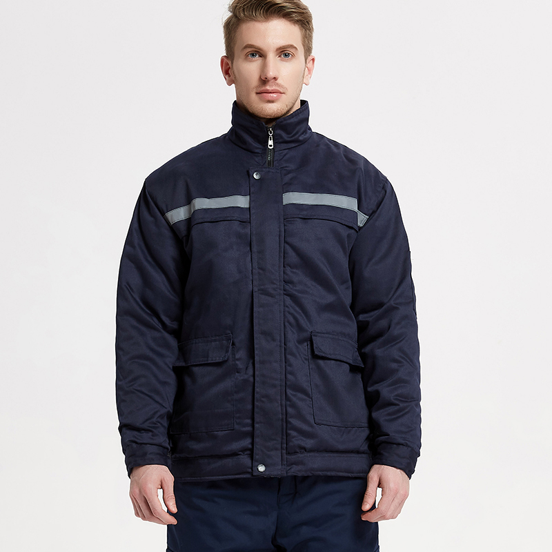 Зимние светоотражающие комбине – обзор и цена Winter Clothing Articles
